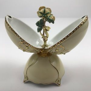 💙My Granddaughter, Precious Beauty Musical Egg